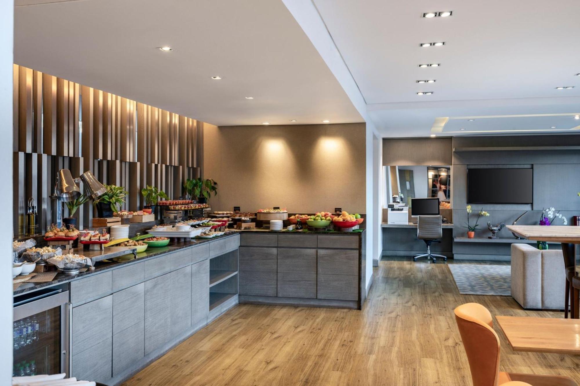 Medellin Marriott Hotel Екстериор снимка