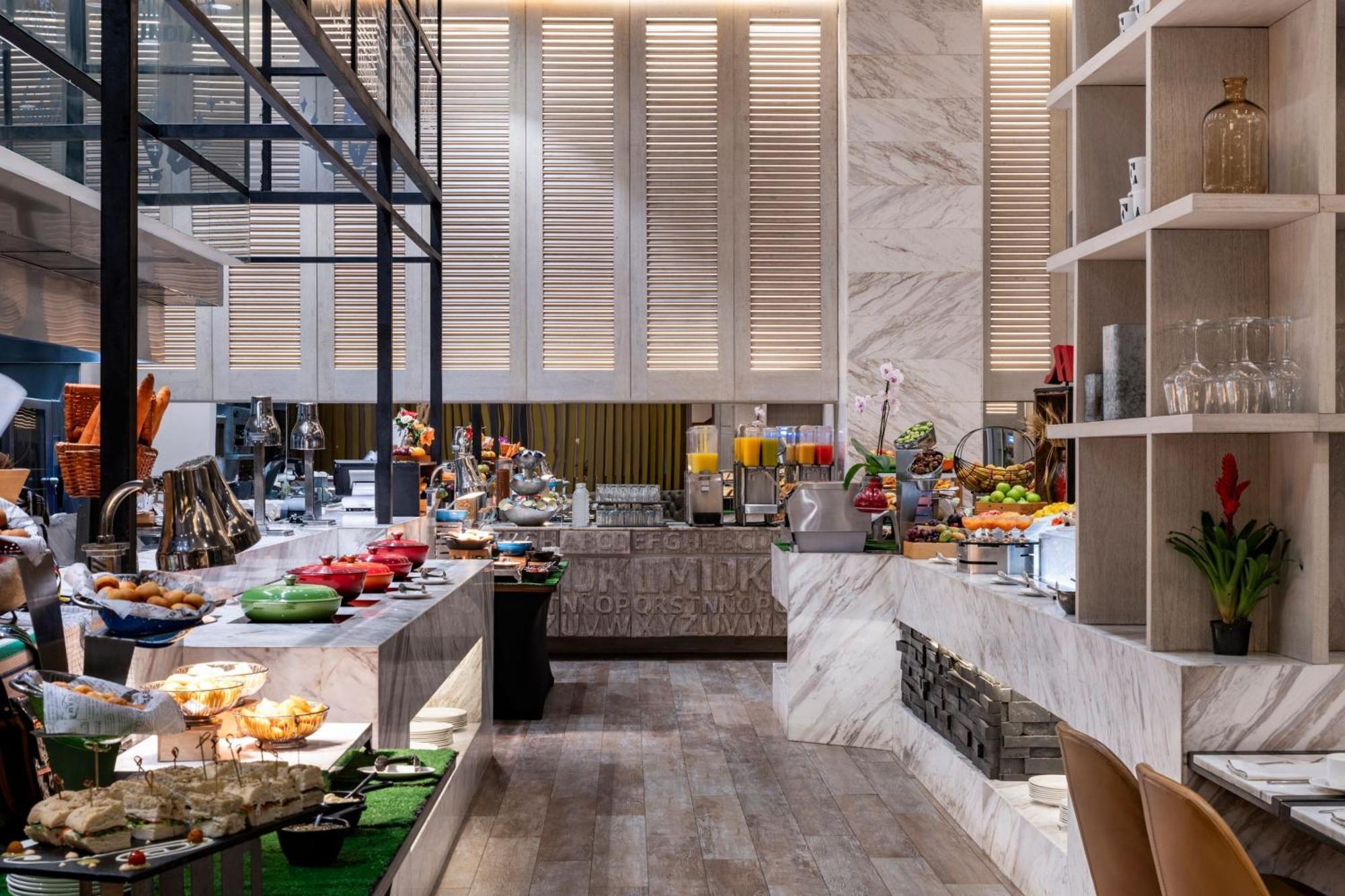 Medellin Marriott Hotel Екстериор снимка