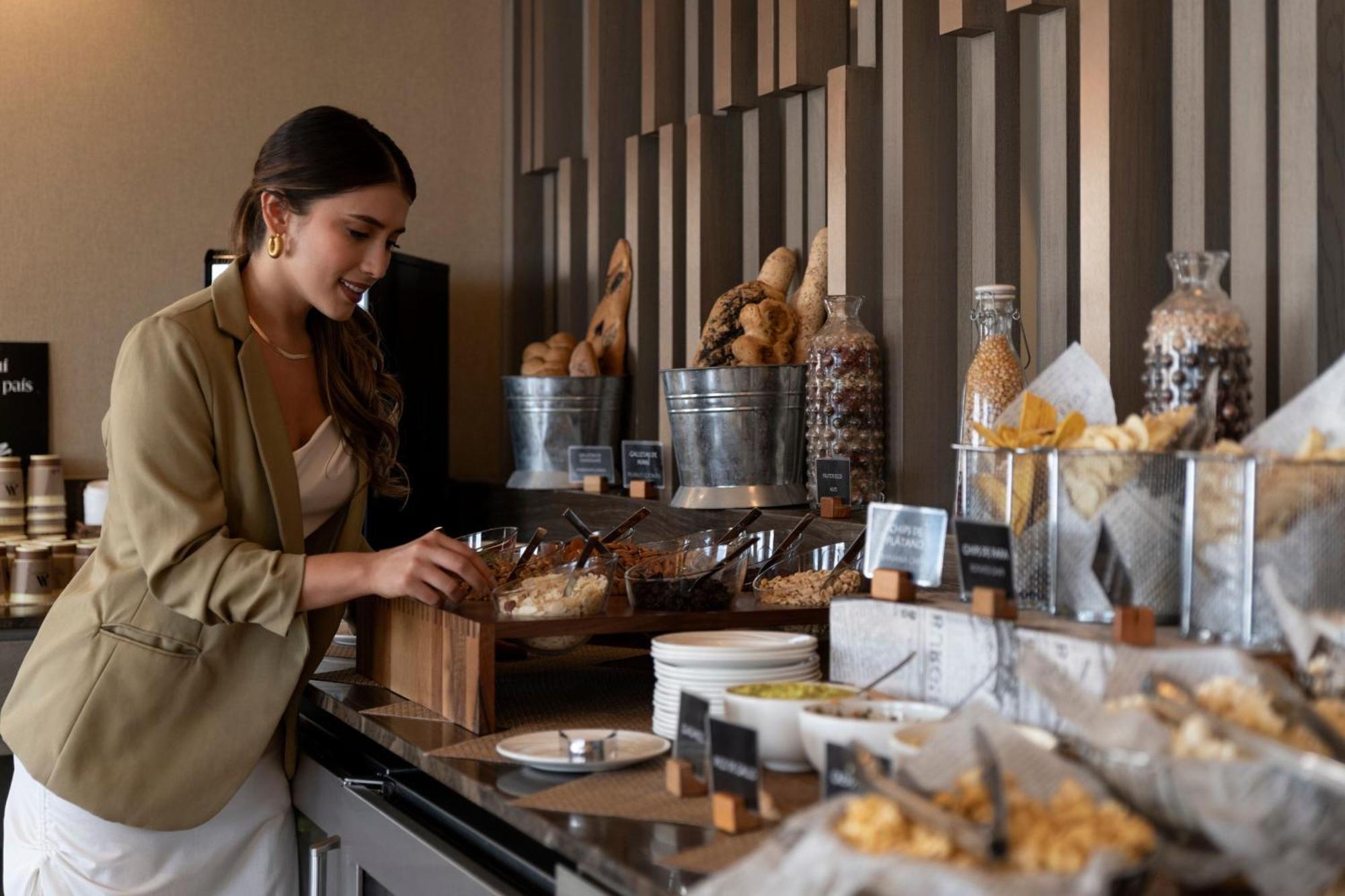 Medellin Marriott Hotel Екстериор снимка